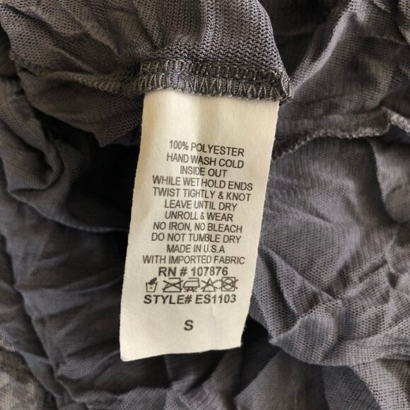 NWT Comfy USA Gray Sheer Mesh Crinkle Top Size S - Picture 6 of 6